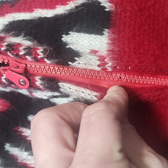 Native American & Wolf Hoodie Made In Ecuador - Picture 10 of 11